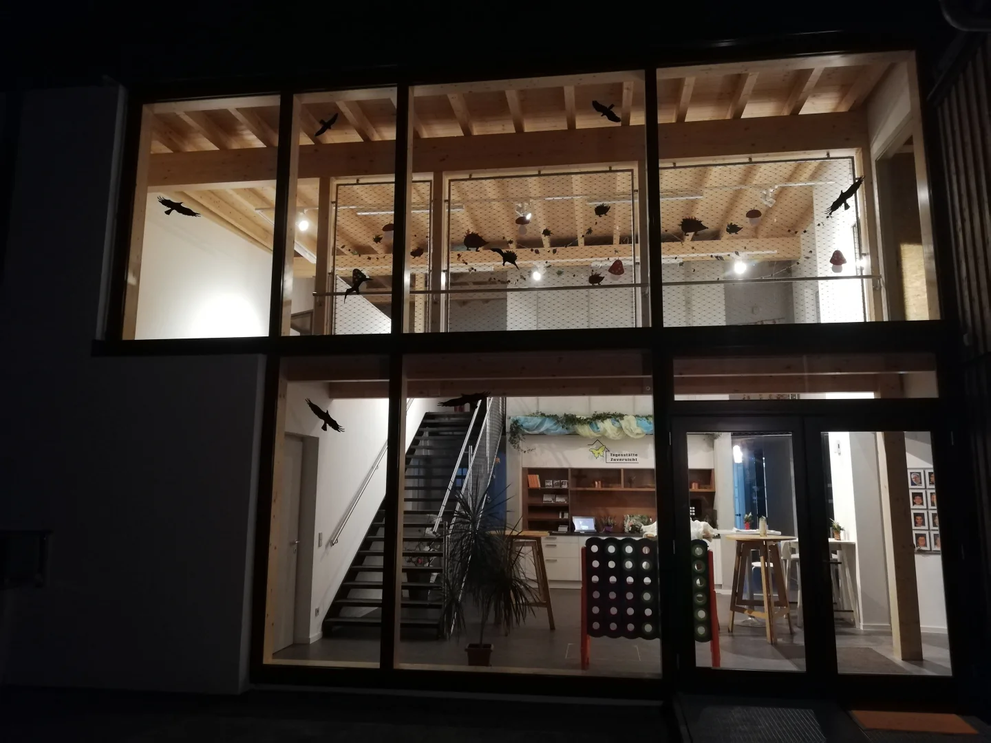 Fassade bei Nacht